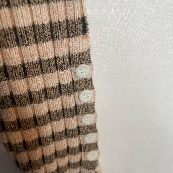 Maeve By Anthropologie Women’s Size Small Button Sleeve Turtleneck Striped 5826 - Picture 4 of 8